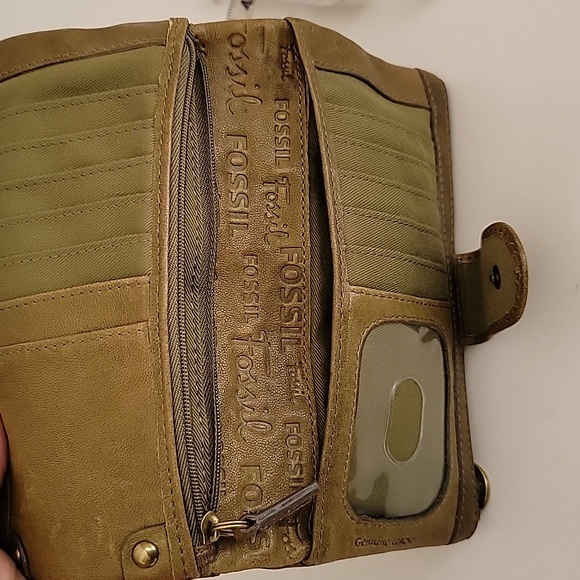 FOSSIL VINTAGE CLUTCH WALLET - Picture 7 of 8